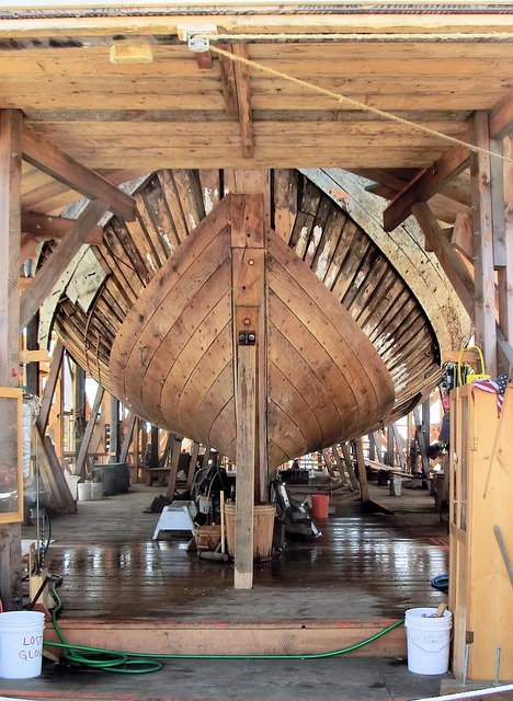 Houten romp boot